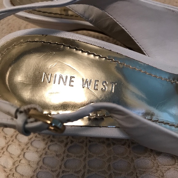 Nine West “Freshlookr” White Strappy Slingback Kitten Heel Sandals Size 7.5 - Picture 6 of 7